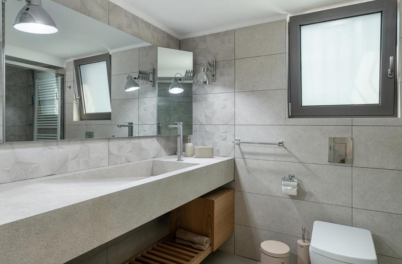 Villa Enny, 3 Bd With Private Heated Pool Agia  エクステリア 写真