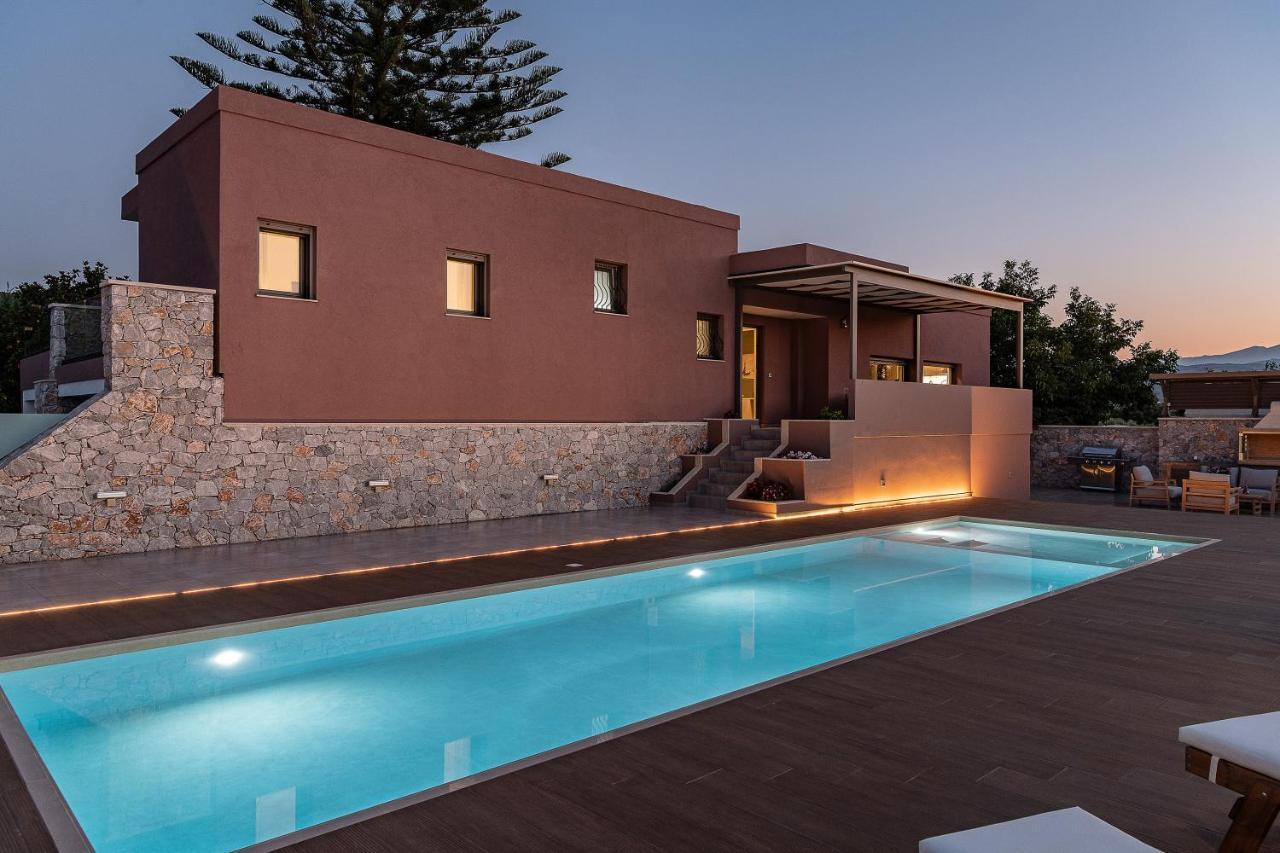 Villa Enny, 3 Bd With Private Heated Pool Agia  エクステリア 写真